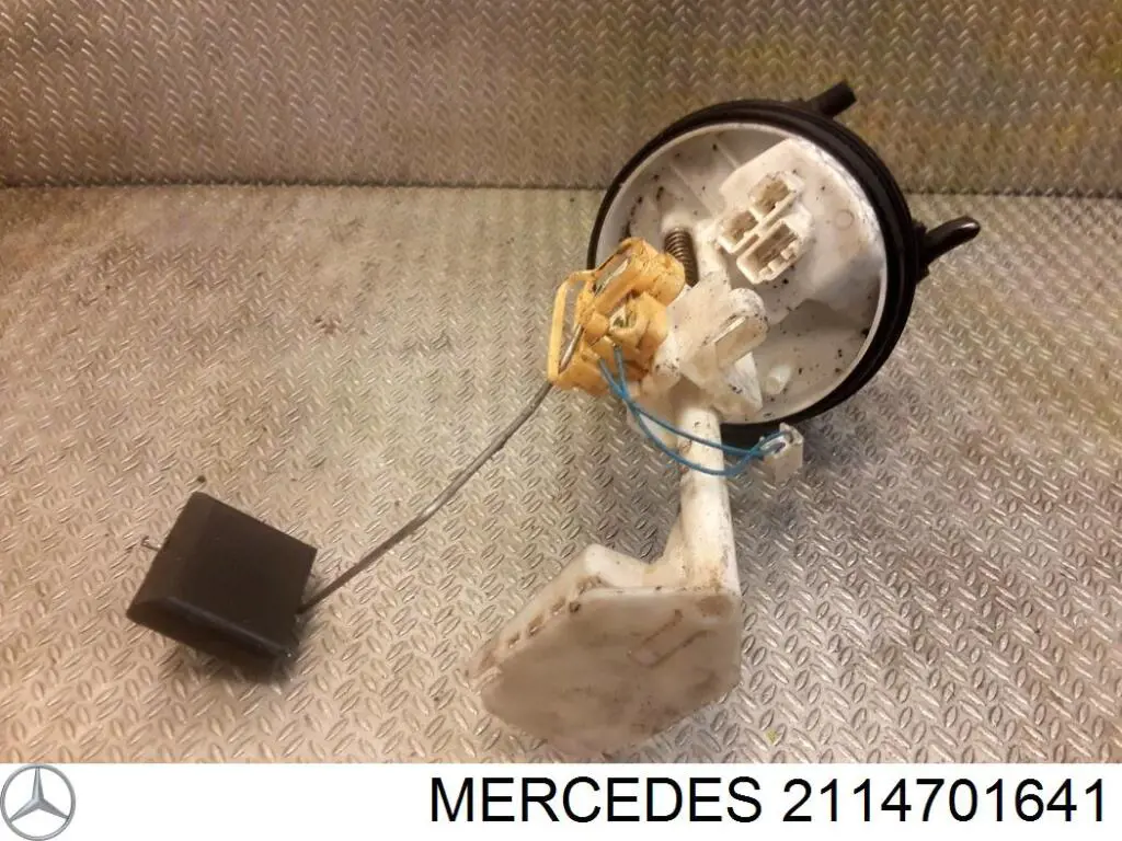 2114701641 Mercedes датчик рівня палива в баку