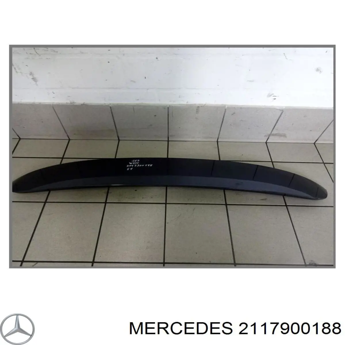 Спойлер на багажник Mercedes A2117900188 ціна, від 12.67 USD