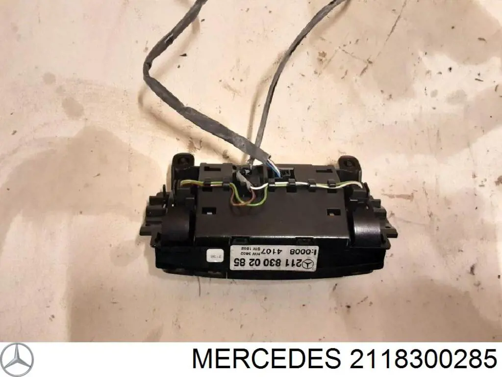 Купити Блок управління кондиціонером Mercedes CLS  C219