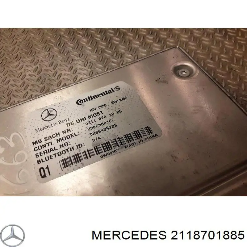 Блок керування Bluetooth на Mercedes E (S211)