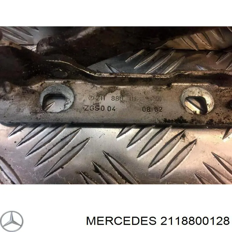 Петля капота, ліва Mercedes A2208800128 ціна, від 7.05 USD