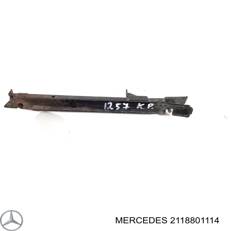 Купити A211880111464 Mercedes Кронштейн бампера переднього, зовнішній лівий
