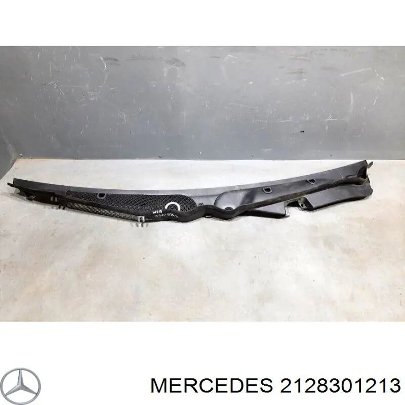 Водостік лобового скла, жабо Mercedes A2128301213 ціна, від 36.82 USD