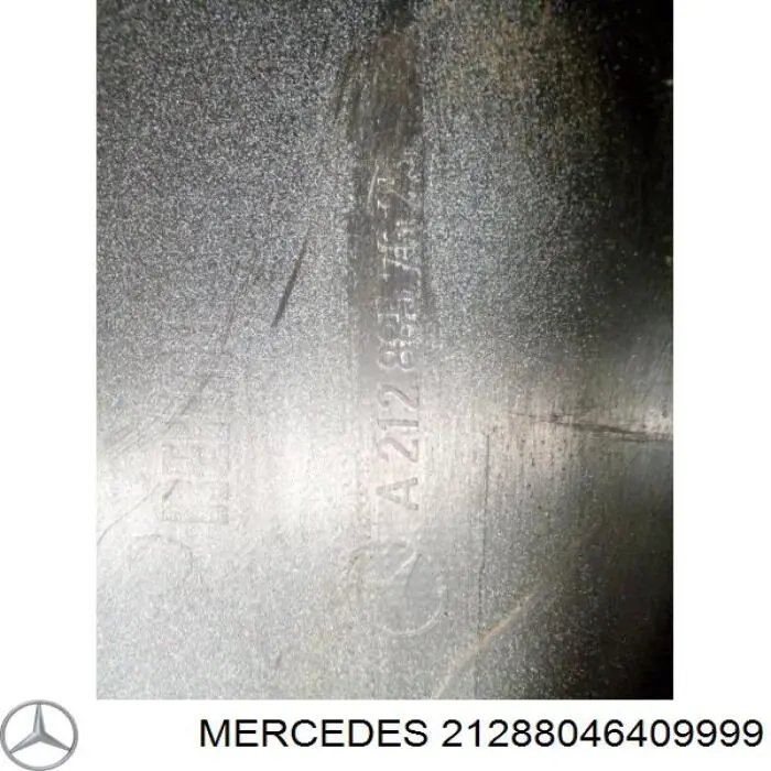 Кожух бампера заднього Mercedes A2128804640 ціна, від 215.37 USD