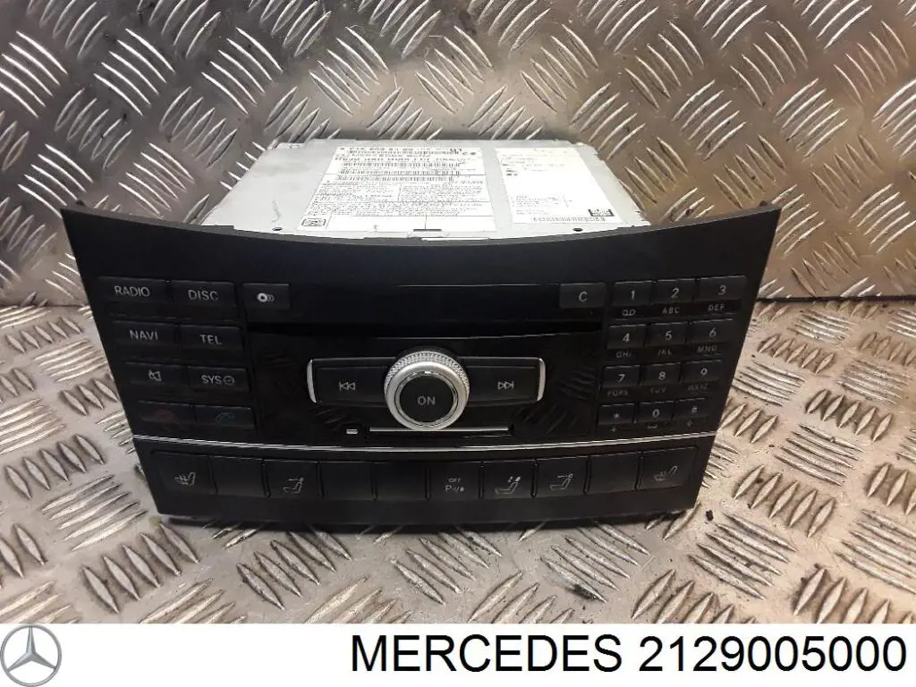Дисплей бортового комп'ютера Mercedes A2129009022 ціна, від 108.35 USD