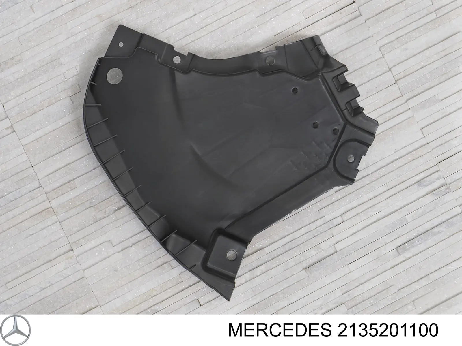 A213520110064 Mercedes Обвіс бампера
