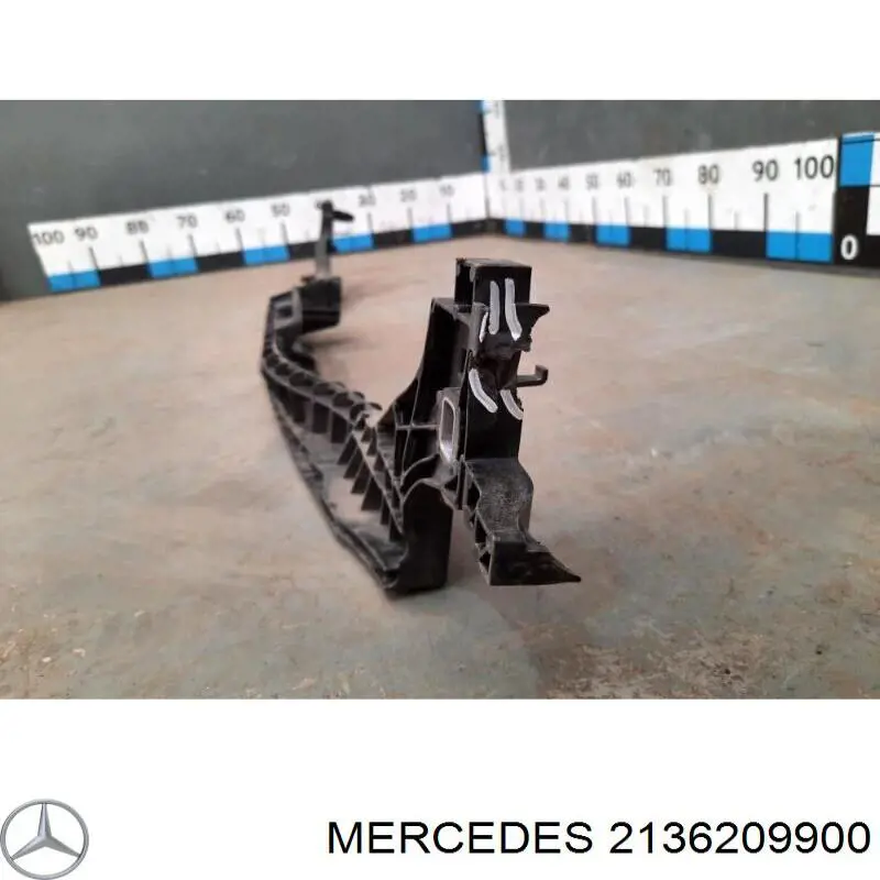 Купити A2136209900 Mercedes 