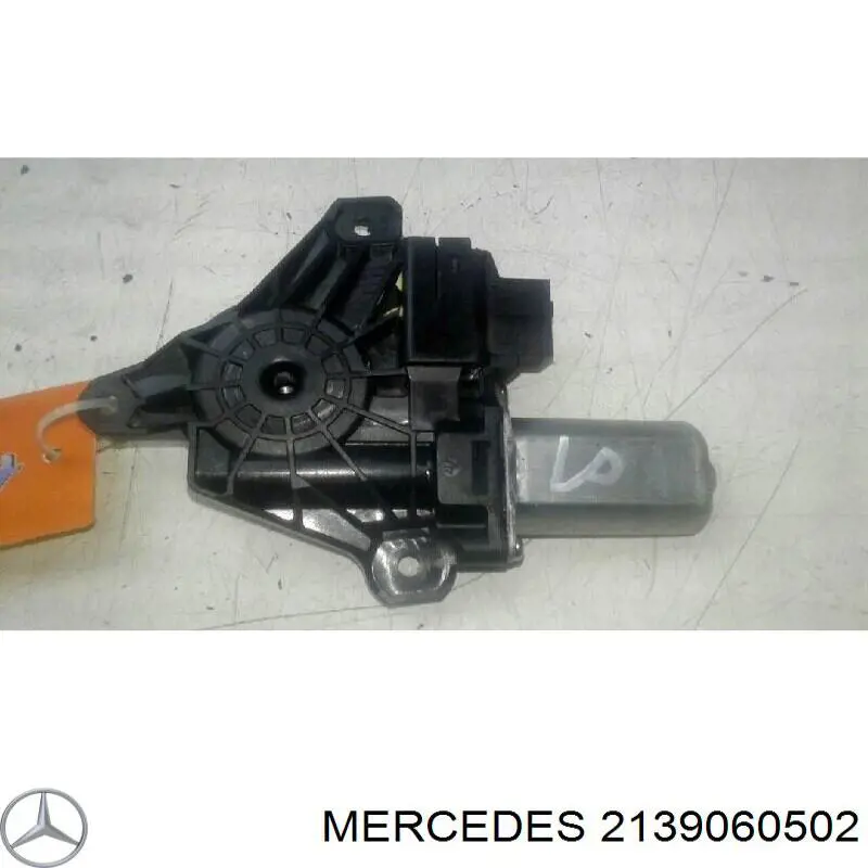 Двигун склопідіймача дверей задніх лівих на Mercedes GLC (C253)