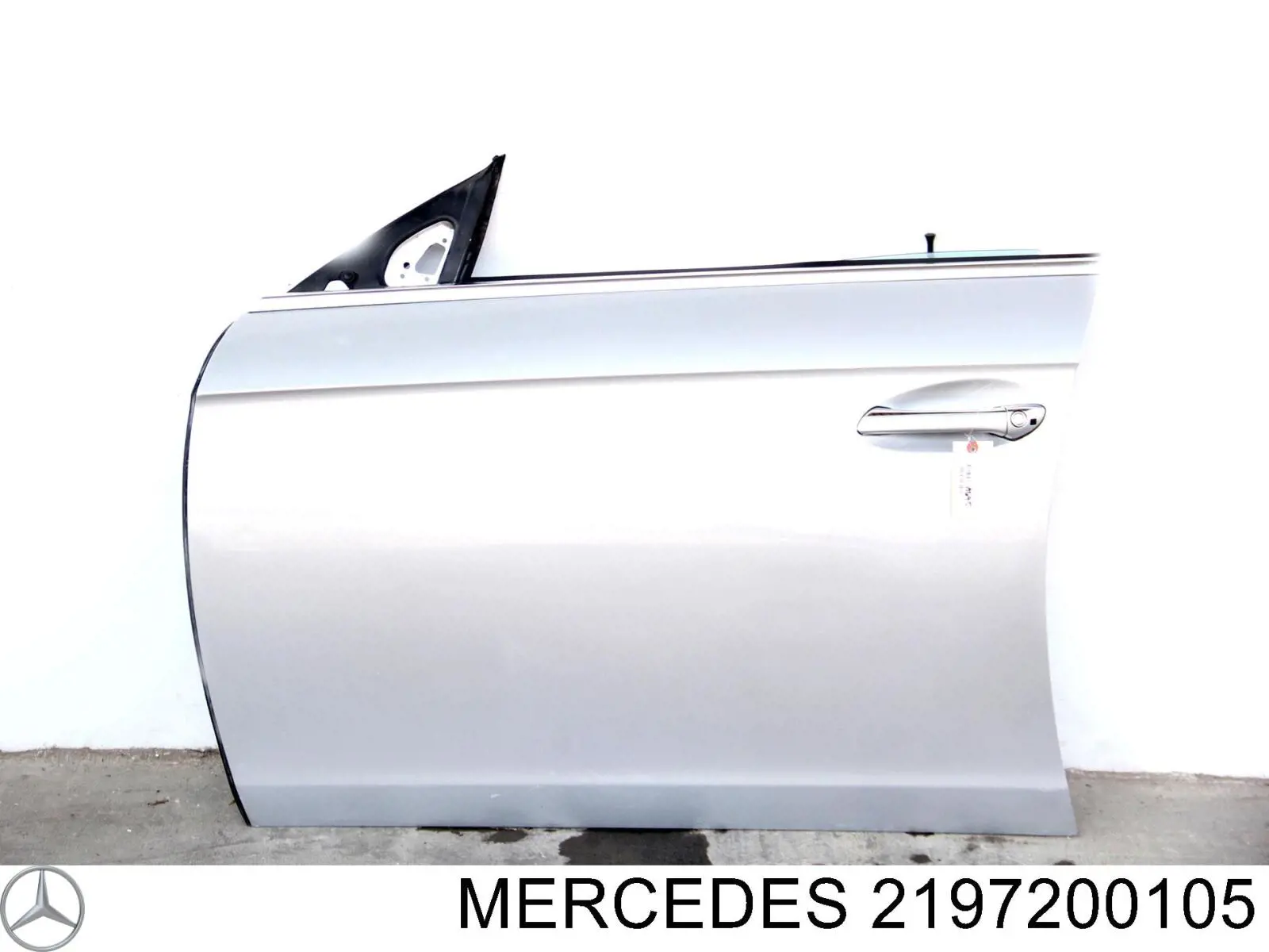 Купити Двері передні ліві Mercedes CLS  C219