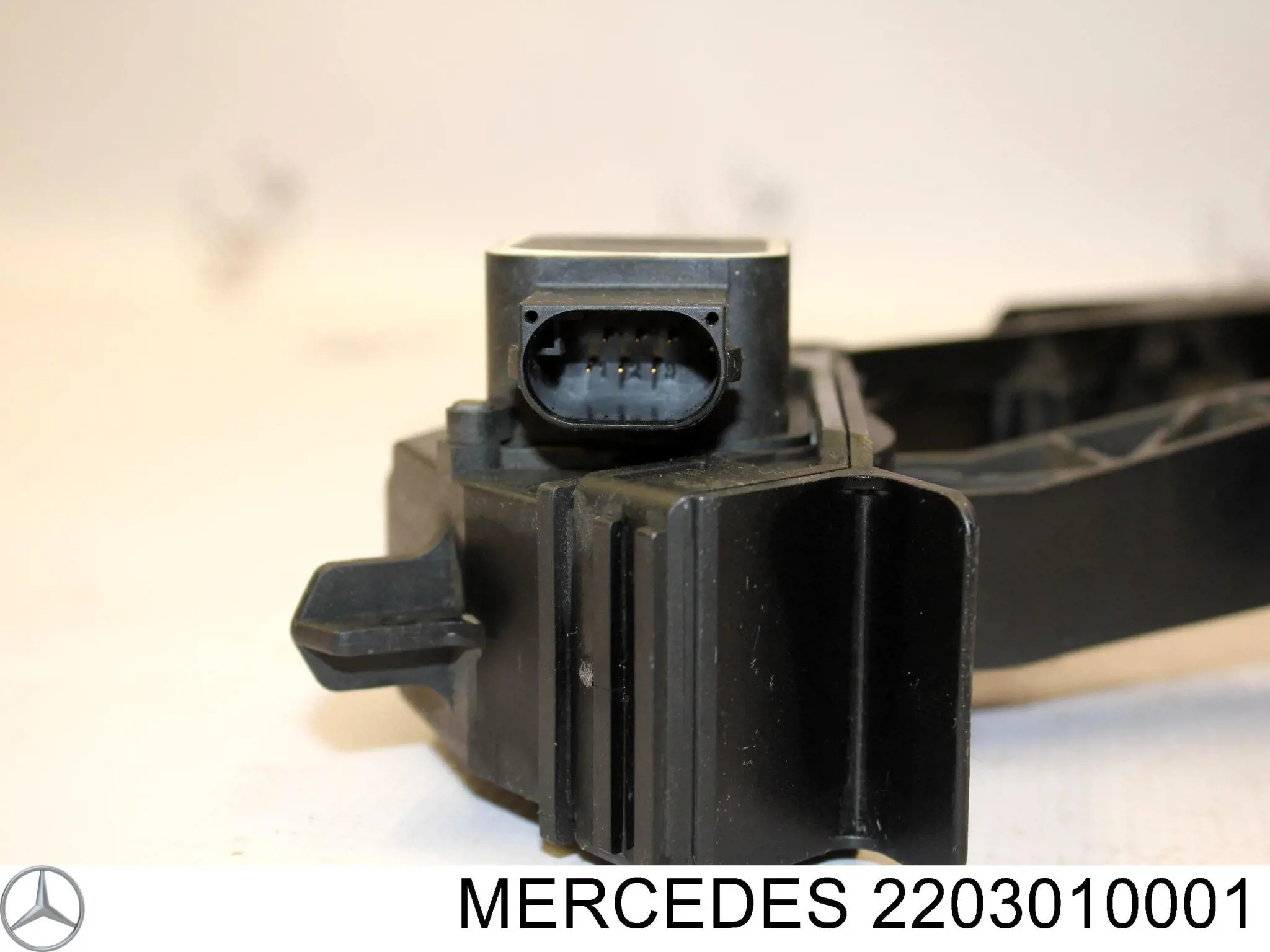 Педаль акселератора Mercedes A2203010001