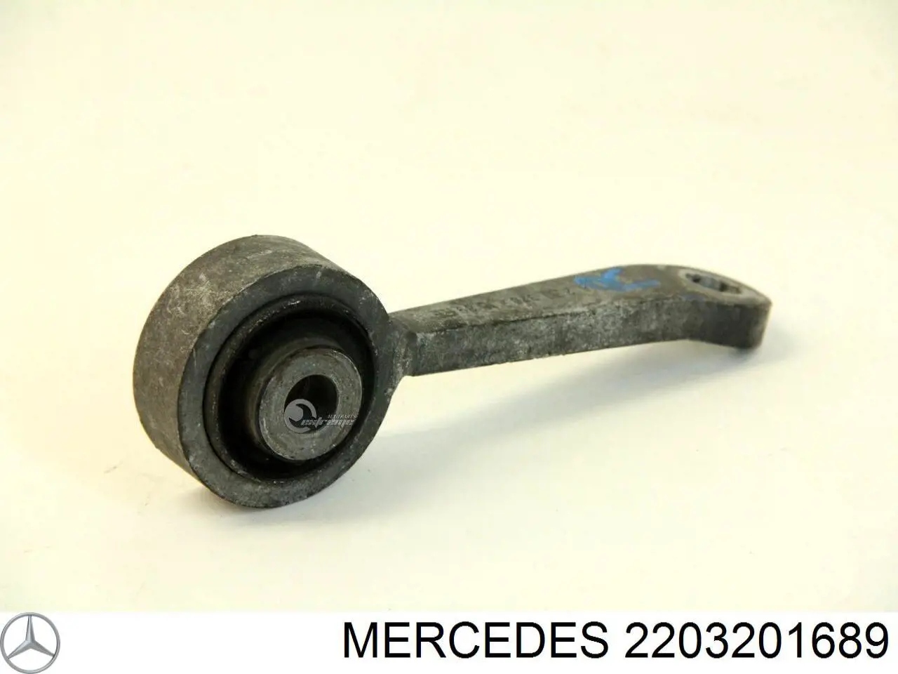 2203201689 Mercedes стійка стабілізатора переднього, ліва