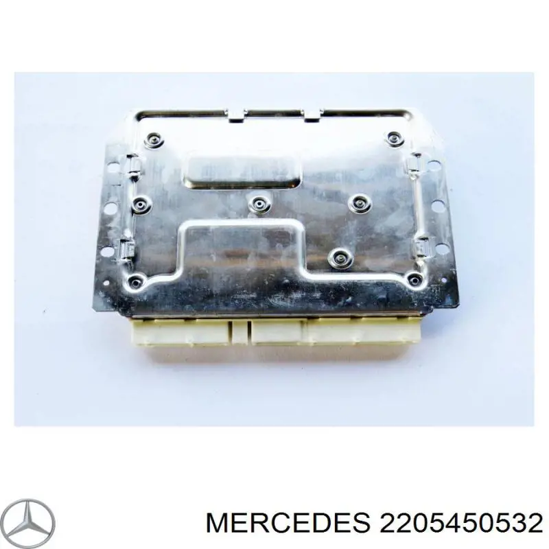 Блок керування пневмопідвіскою на Mercedes S (W220)