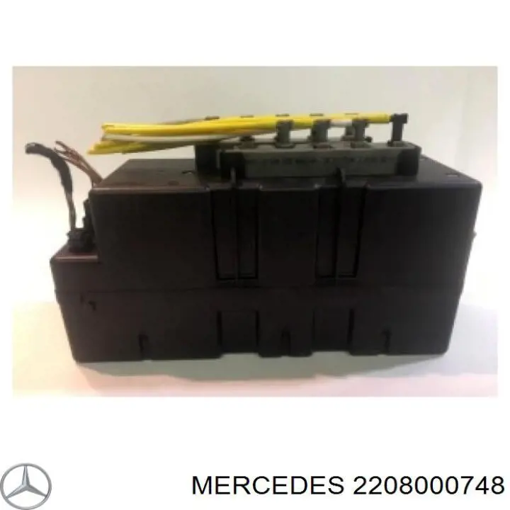 Насос вакуумний Mercedes A2208000348