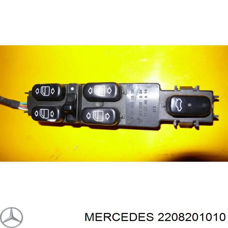 Кнопковий блок керування склопідіймачами передній лівий на Mercedes S (W220)