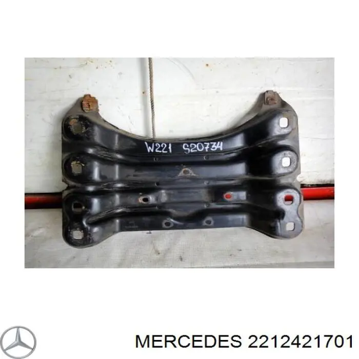 Кронштейн КПП Mercedes A2212421701 ціна, від 9.66 USD