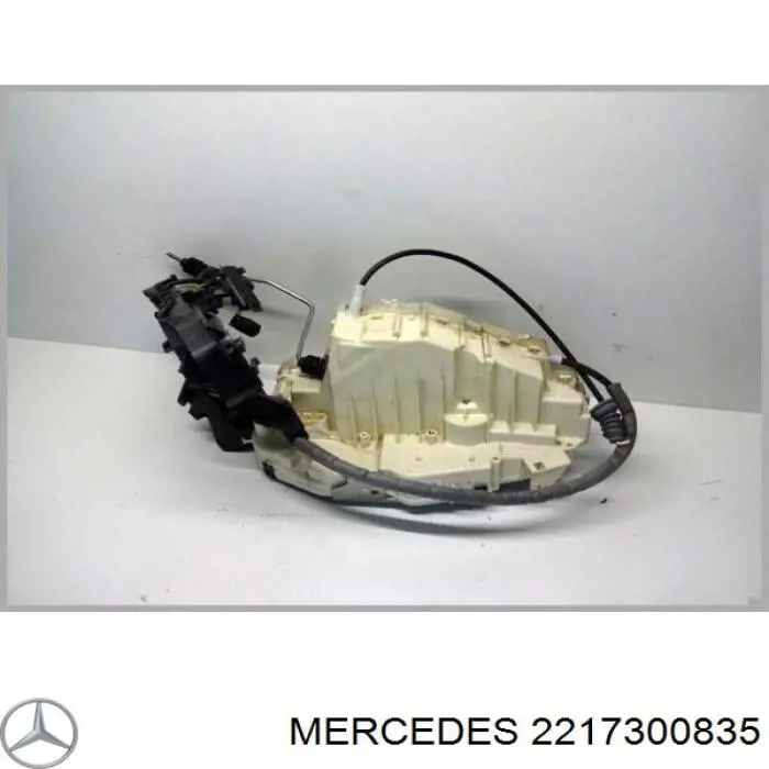 Замок задньої дверї, правої Mercedes A2217307435 ціна, від 38.55 USD