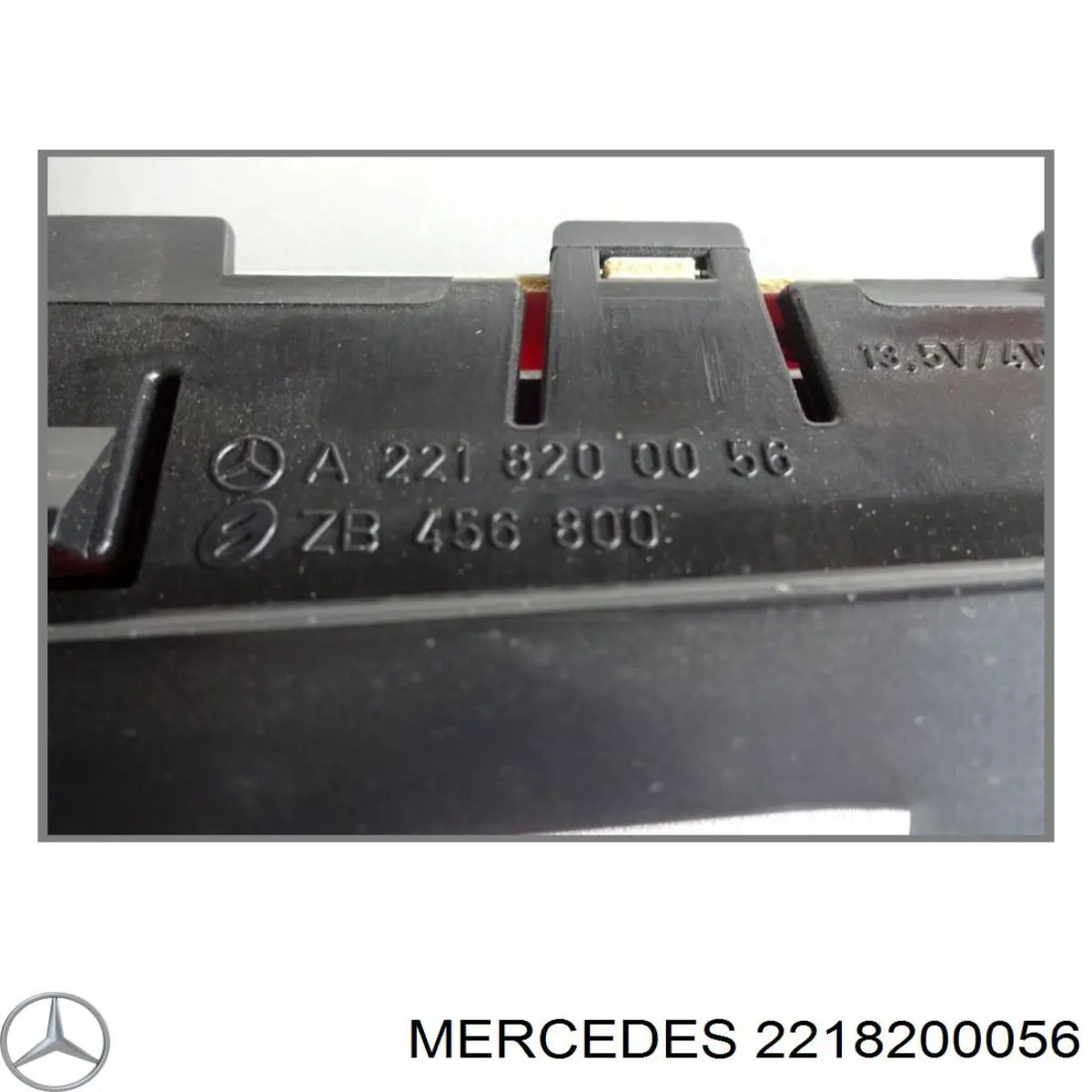 A22182000568L35 Mercedes Стоп-сигнал заднього скла