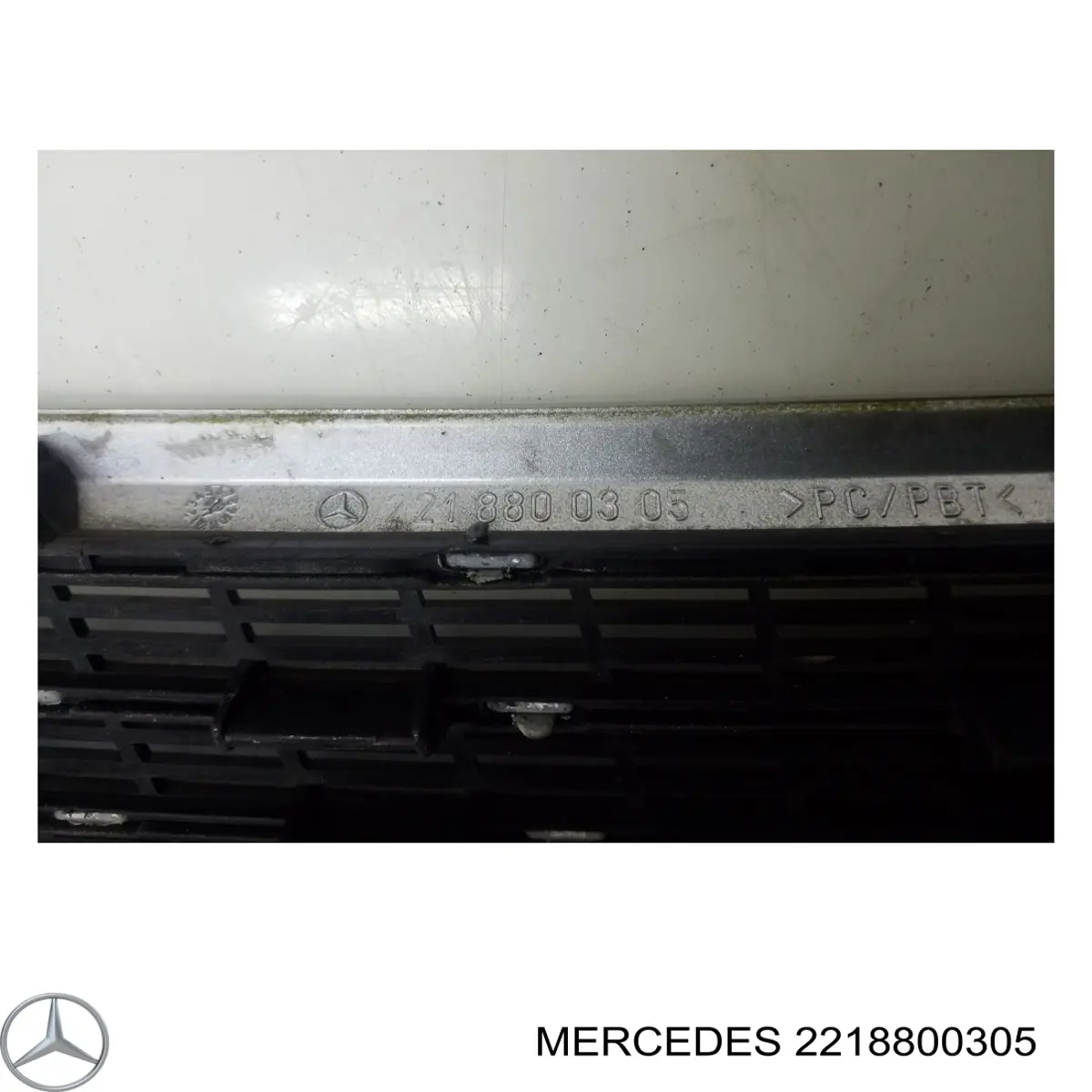 Пластик під лобове скло Autotechteile 1508895 ціна, від 22.52 USD