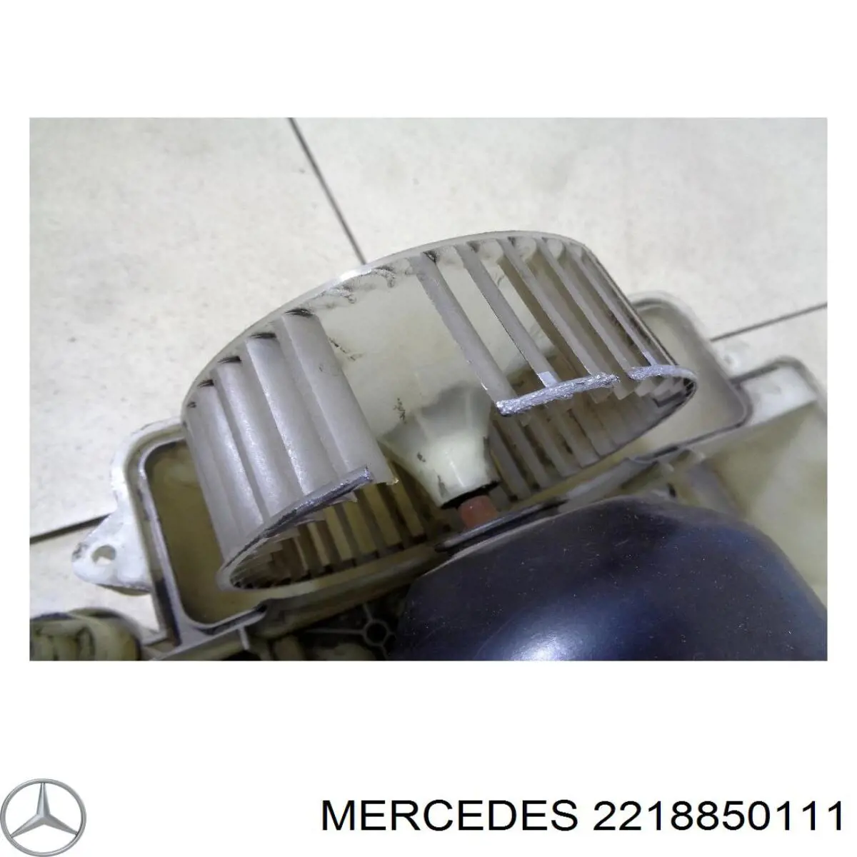 Купити A2218850111 Mercedes 