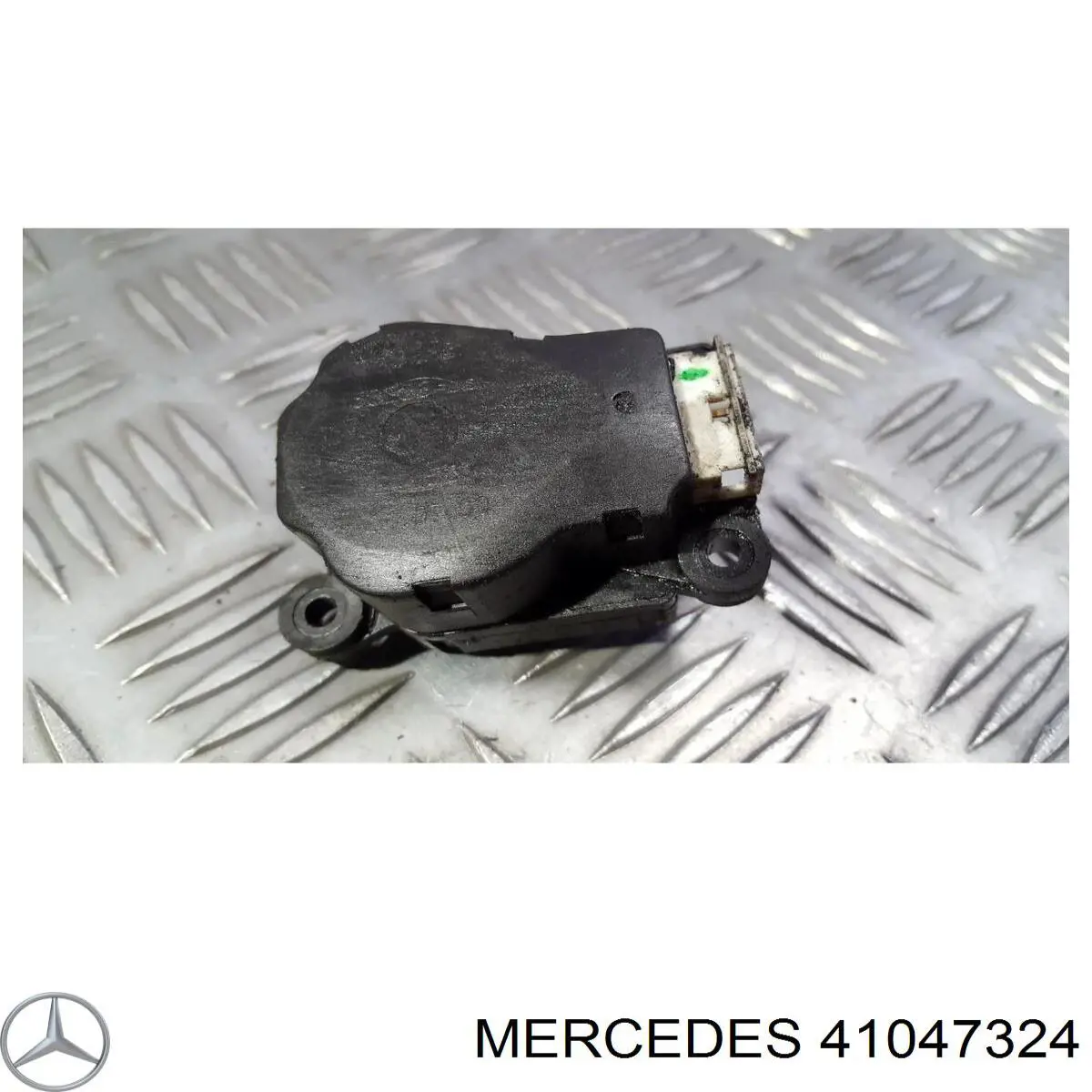  41047324 Mercedes