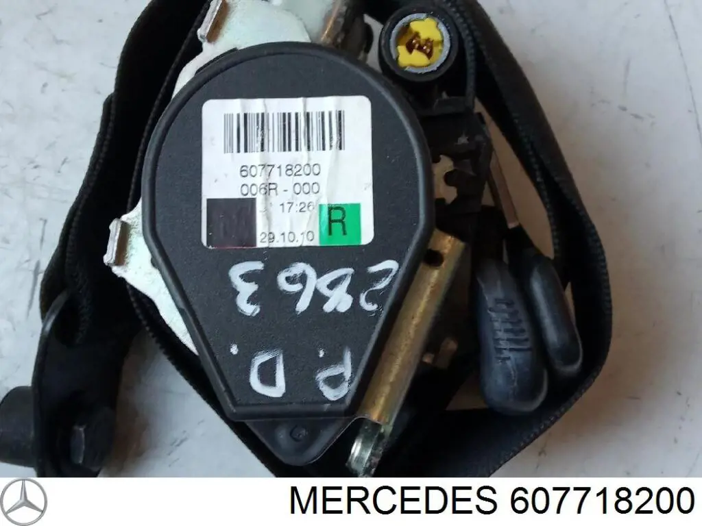 607718200 Mercedes Ремені безпеки