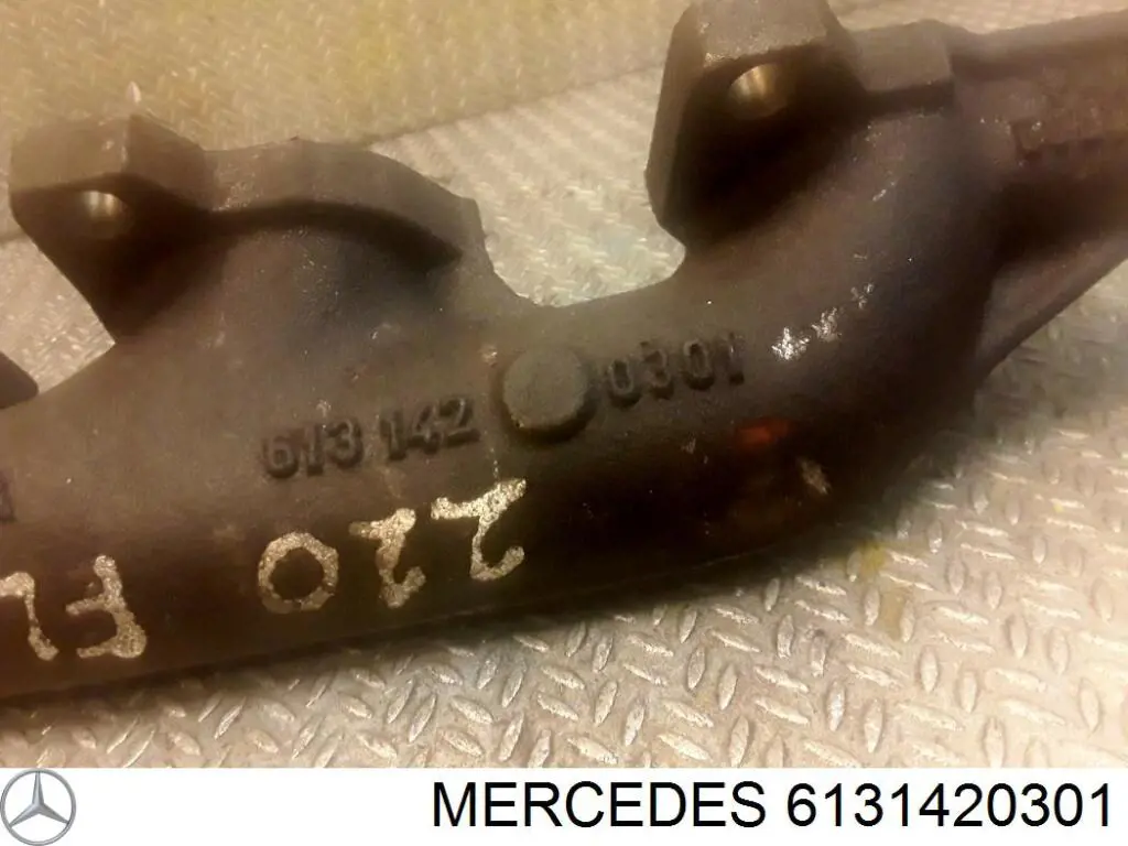 6131420301 Mercedes колектор випускний
