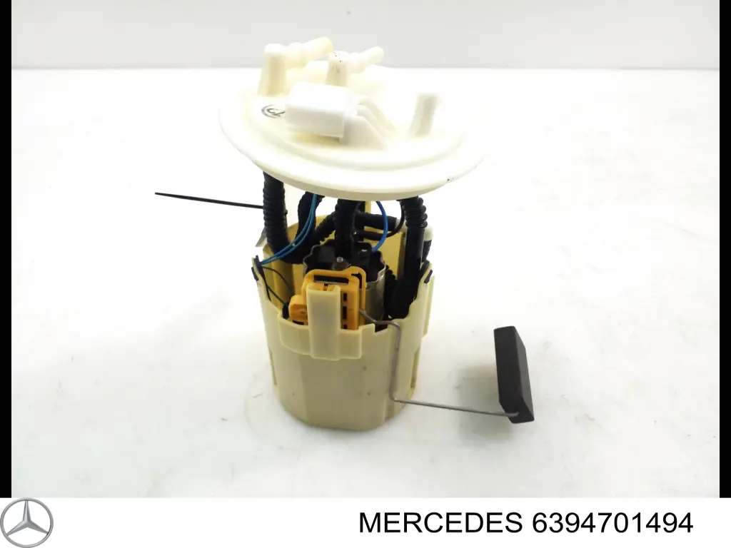 Модуль паливного насосу, з датчиком рівня палива на Mercedes Viano (W639)
