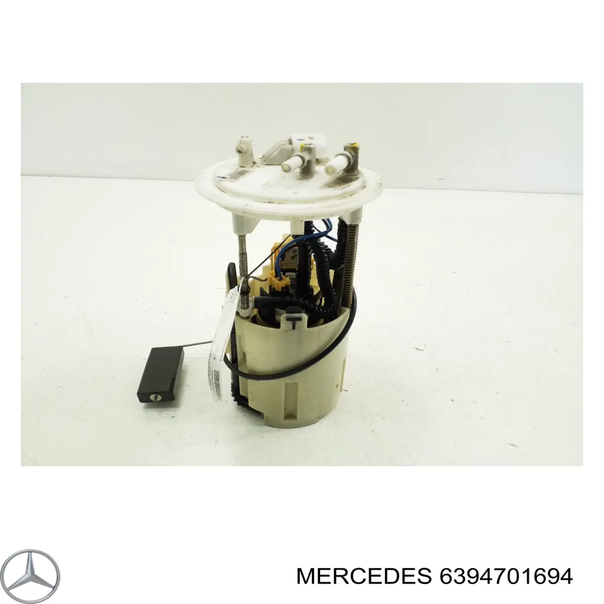 6394701694 Mercedes модуль паливного насосу, з датчиком рівня палива