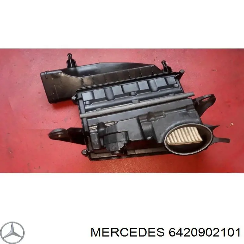 A6420904101 Mercedes Корпус повітряного фільтра, лівий