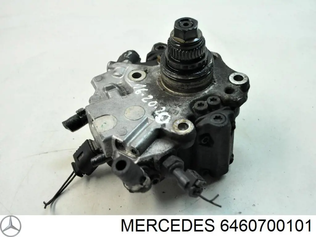 Паливний насос високого тиску 0986437366 Bosch
