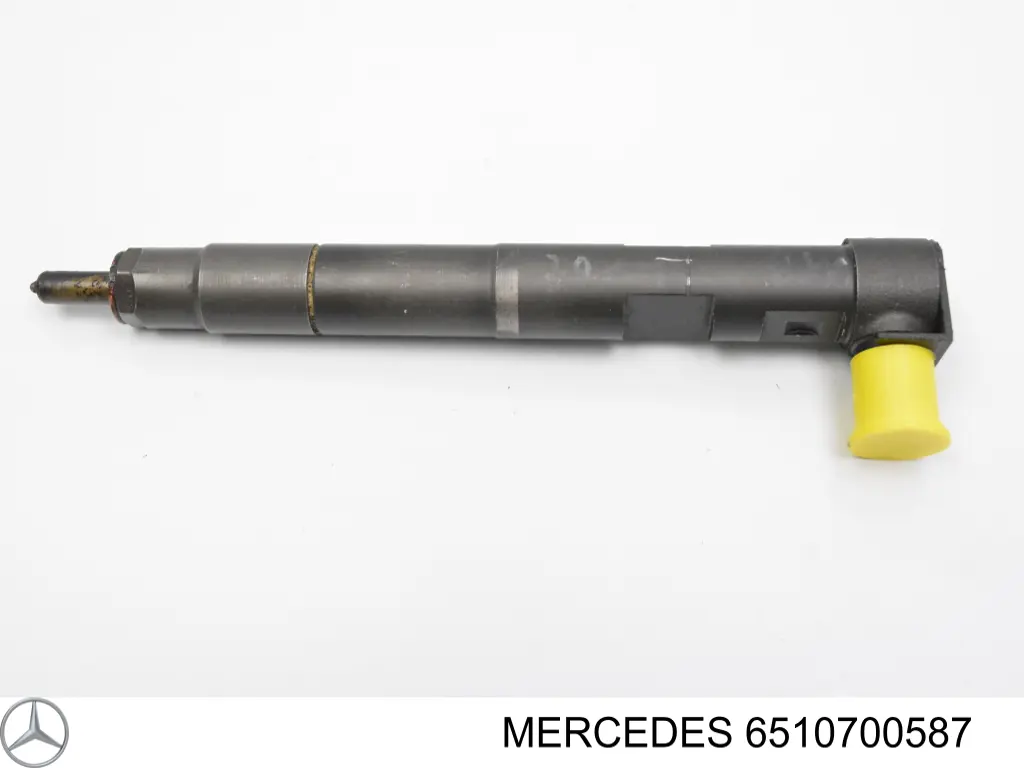 Паливні форсунки A651070498705 Mercedes