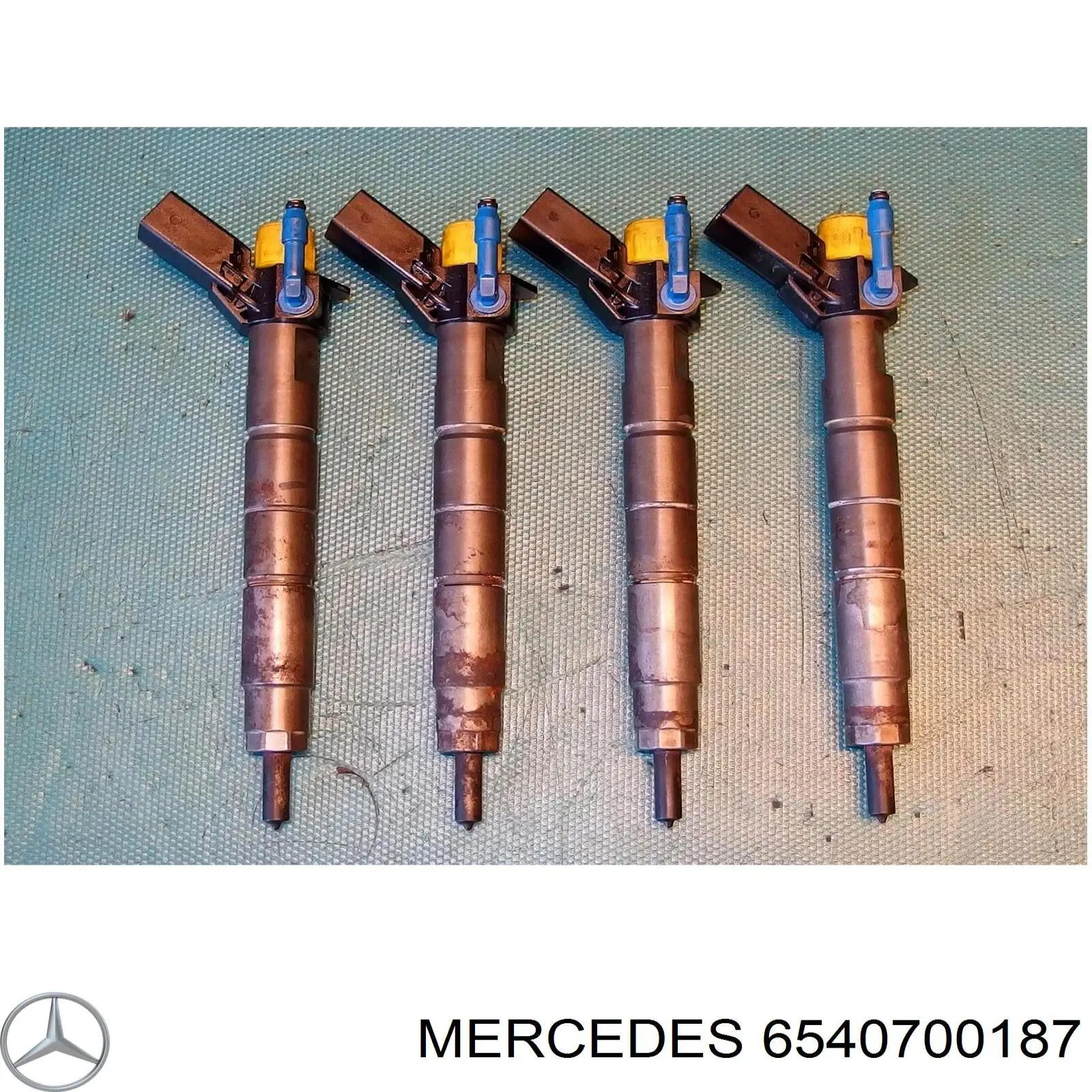 Паливні форсунки 0445117047 Bosch