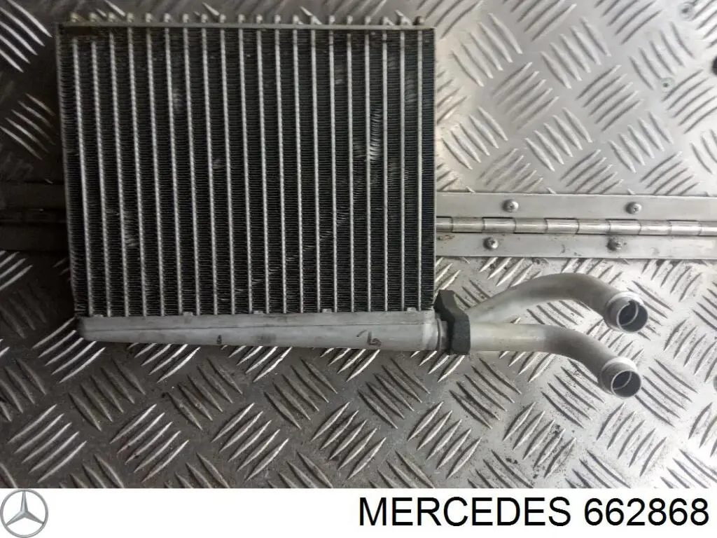 662868 Mercedes 