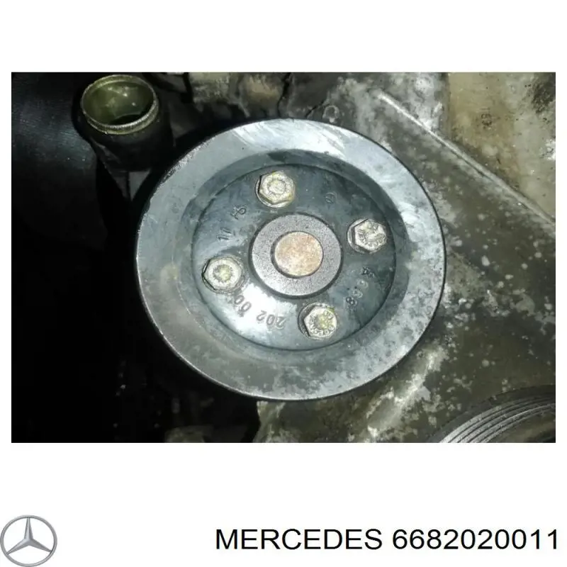  Шків помпи Mercedes Vaneo 