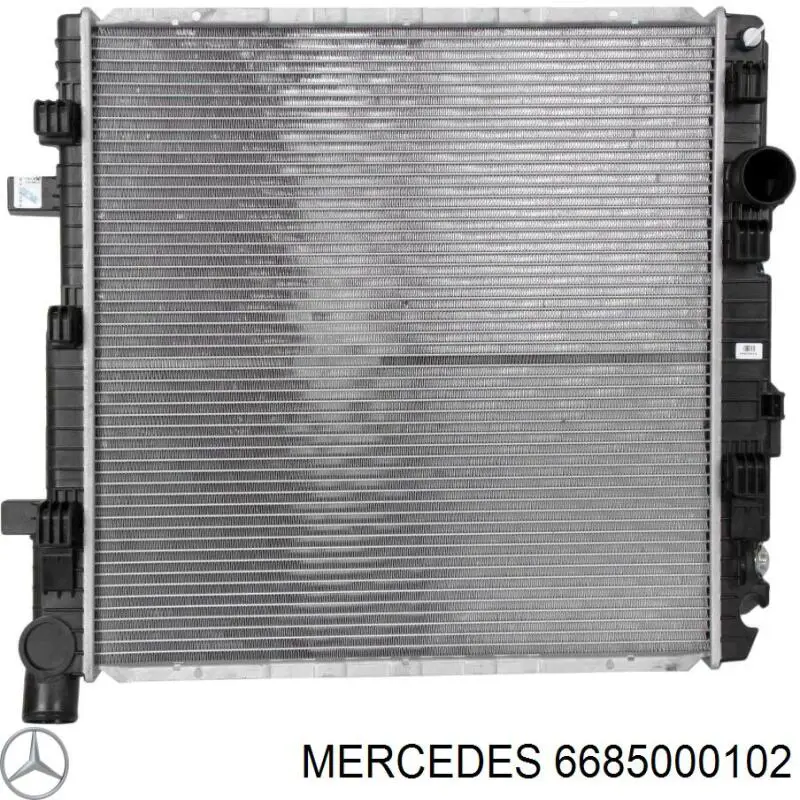 6685000102 Mercedes радіатор охолодження двигуна