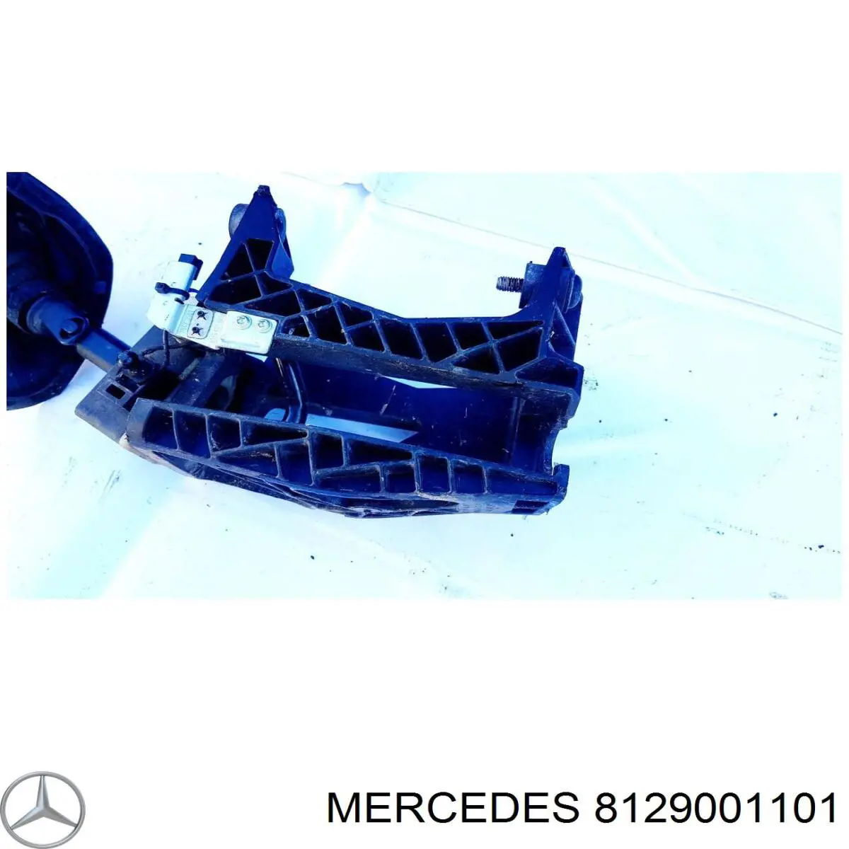  Mercedes A8129001101 ціна, від 118.09 USD