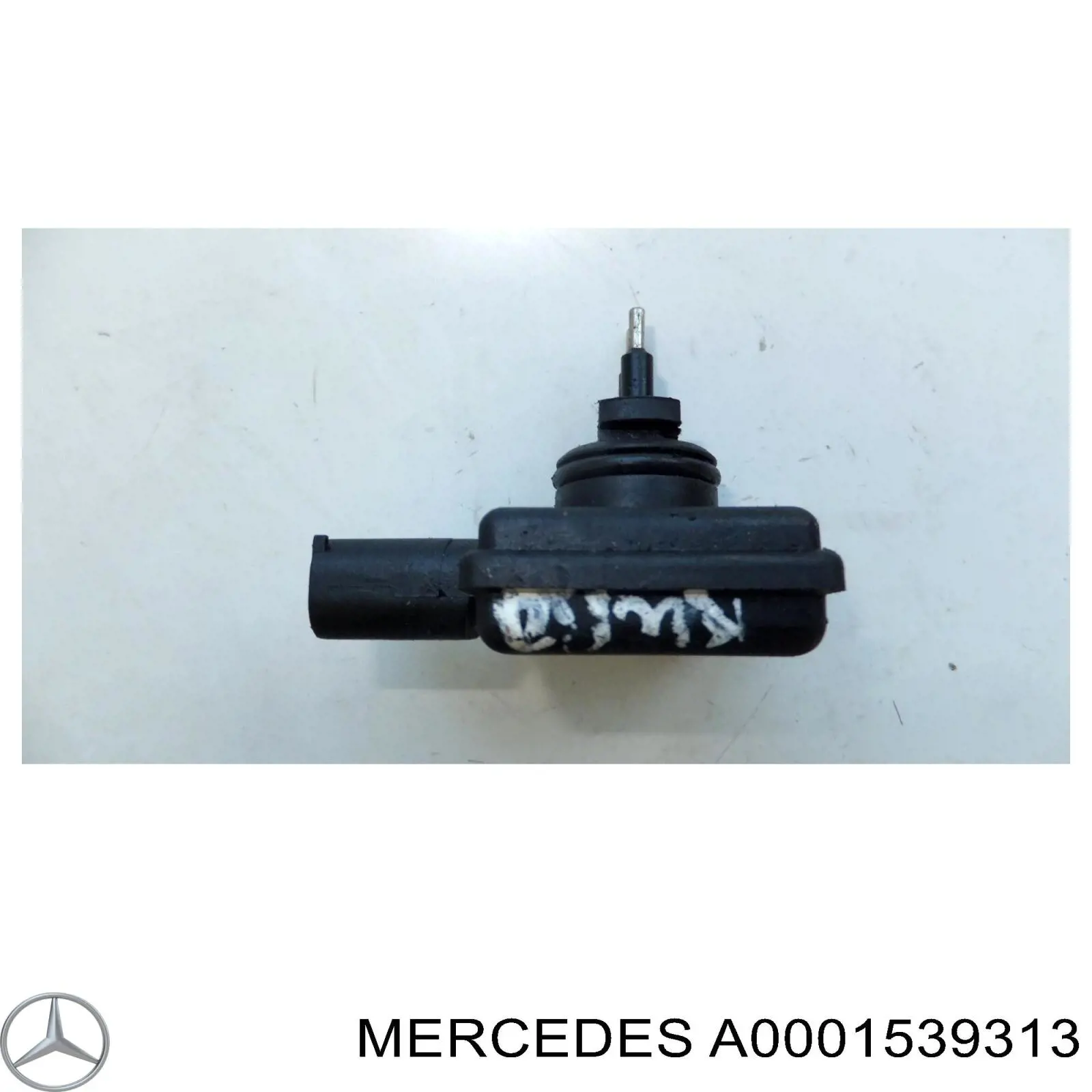 Датчик рівня води паливного фільтра Mercedes A0001539313 ціна, від 12.78 USD