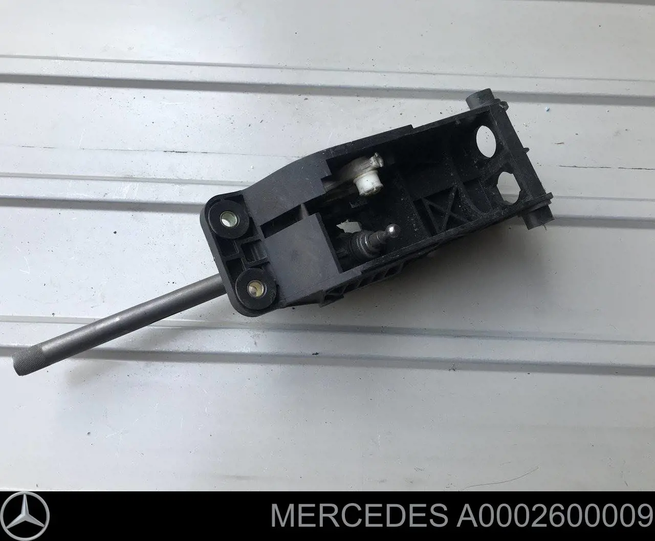 Механізм перемикання передач Mercedes A0002600009 ціна, від 79.51 USD