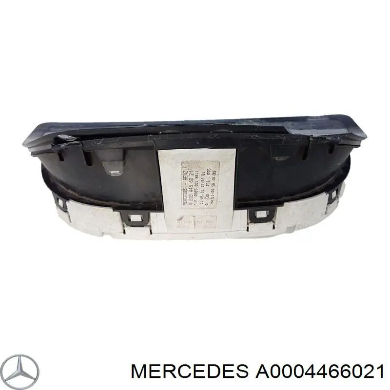 Панель приладів Mercedes A0004466021 ціна, від 114.02 USD