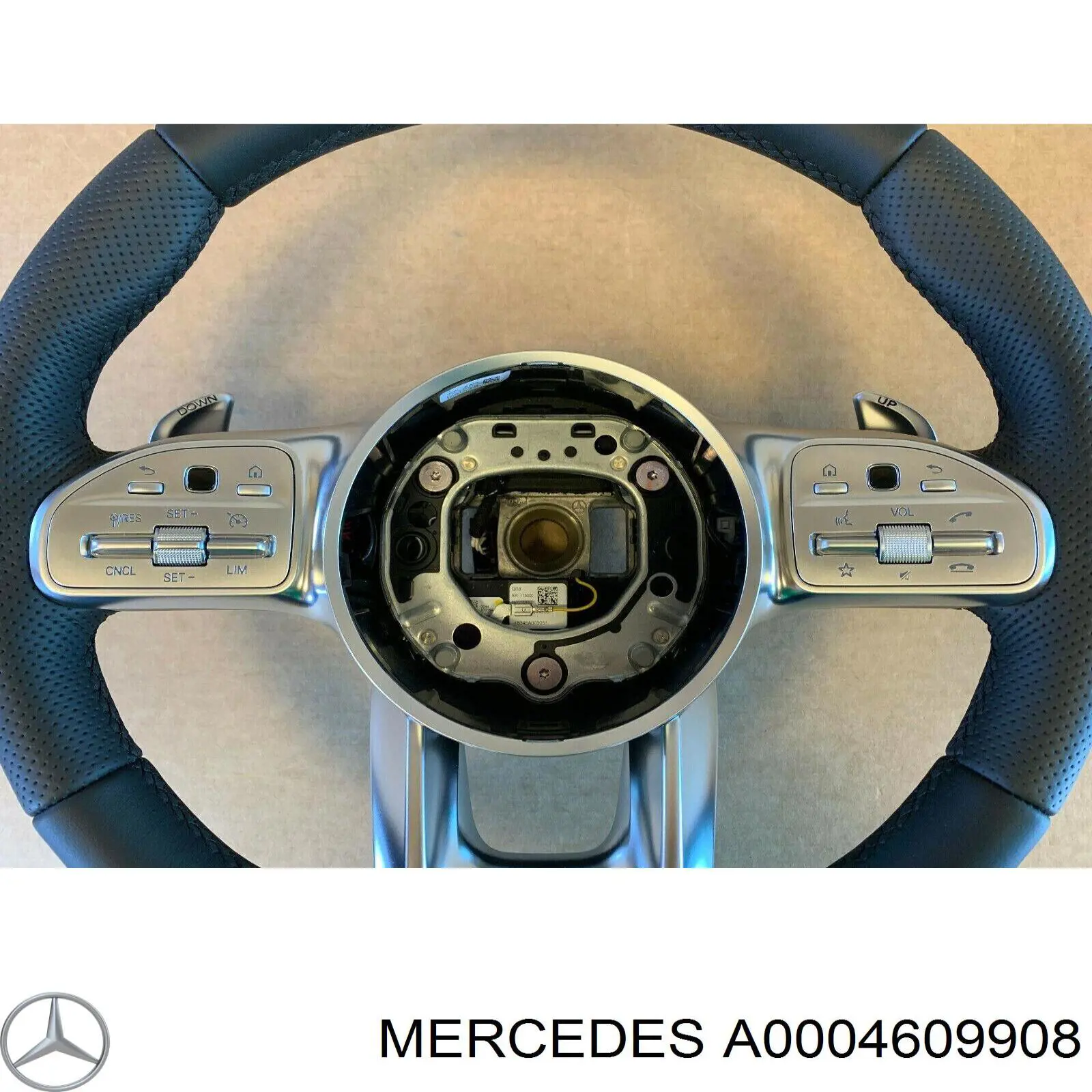 Руль Mercedes A0004609908