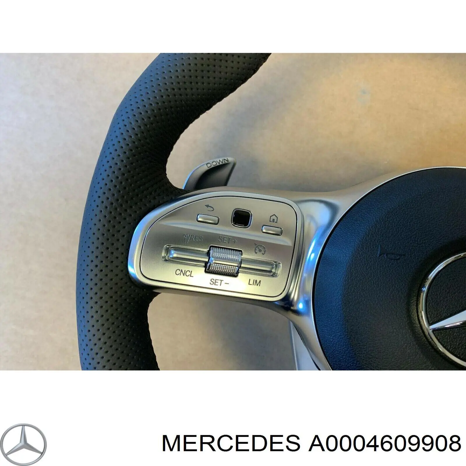 Рульове колесо Mercedes A0004609908 ціна, від 1026.17 USD