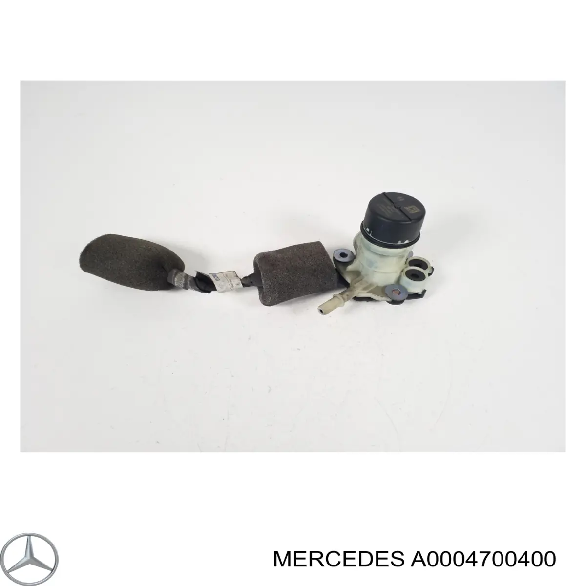  Mercedes A0004700400
