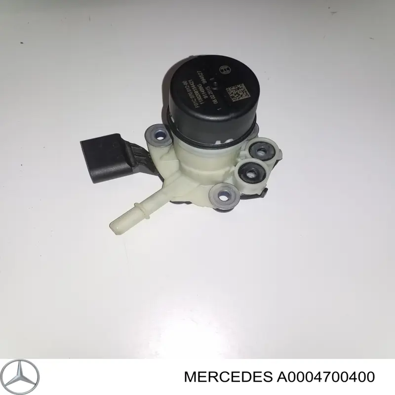 Насос AD BLUE A0004700400 Mercedes