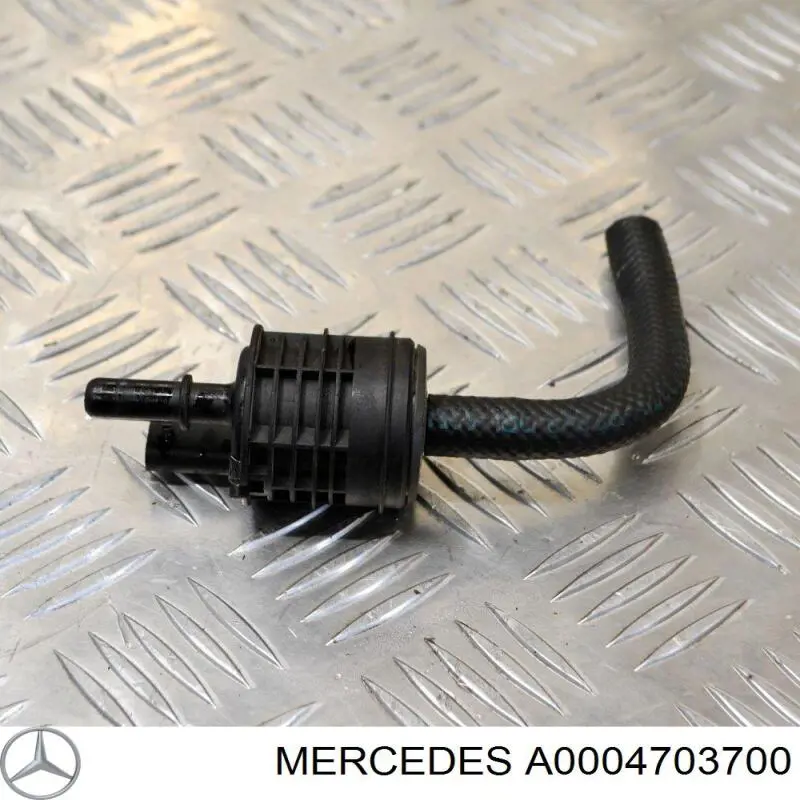 Клапан вентиляції бензобака Mercedes A0004703700 ціна, від 26.36 USD