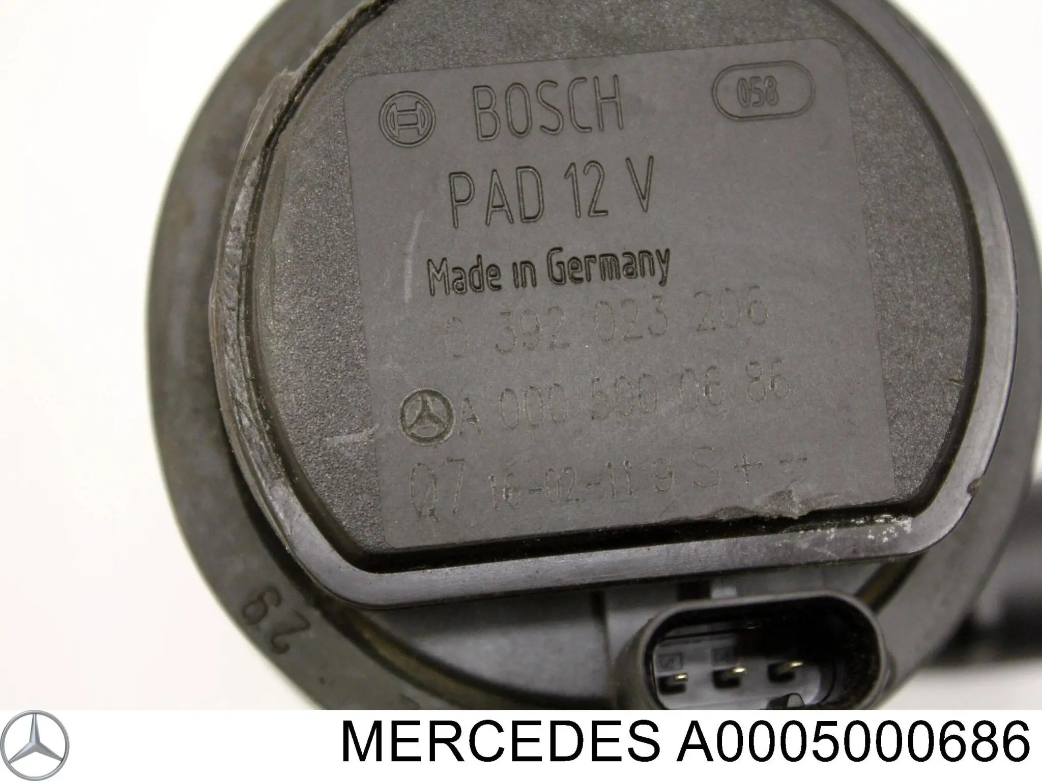A0005000686 Mercedes помпа водяна, (насос охолодження)