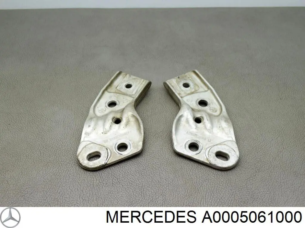 Купити A0005061000 Mercedes Клапан видалення повітря системи охолодження