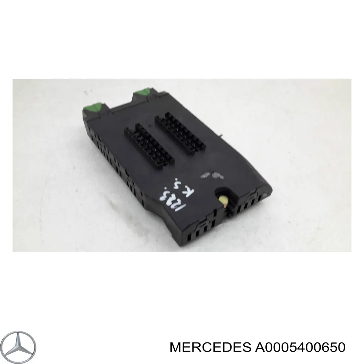 A0005400650 Mercedes блок запобіжників