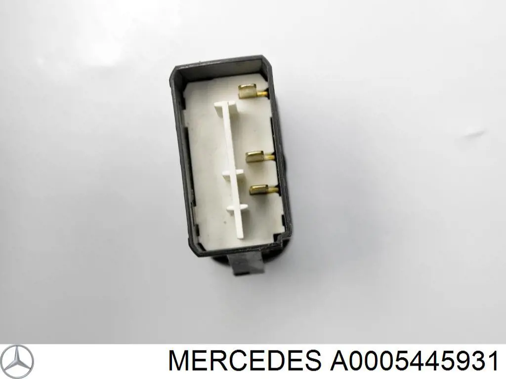 Кнопка коректора фар Mercedes 5445931 ціна, від 6.33 USD