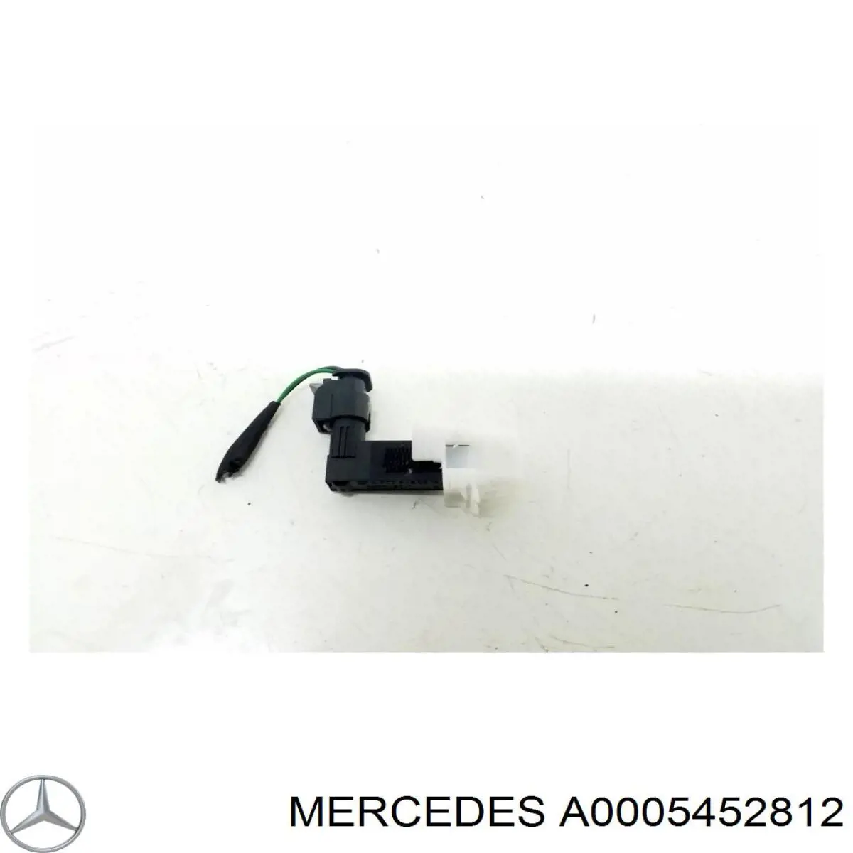 Кнопка стоп-сигналу Mercedes A0005452812 ціна, від 39.39 USD