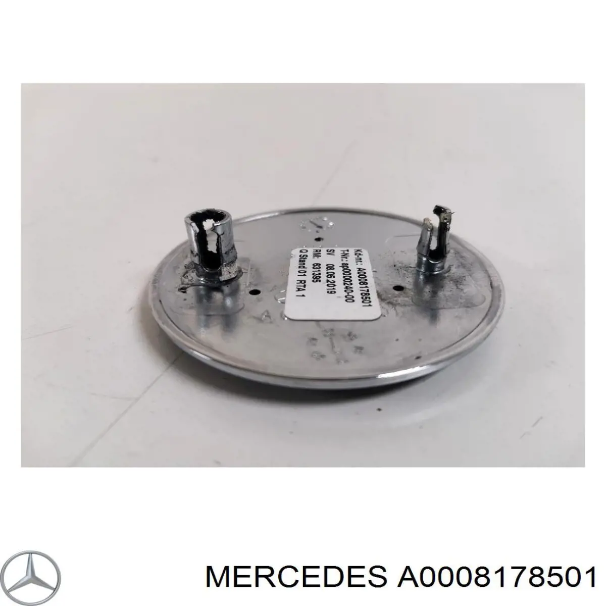 A0008178501 Mercedes Емблема переднього бампера